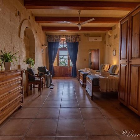 Ta' Salvu Holiday Home Xagħra エクステリア 写真